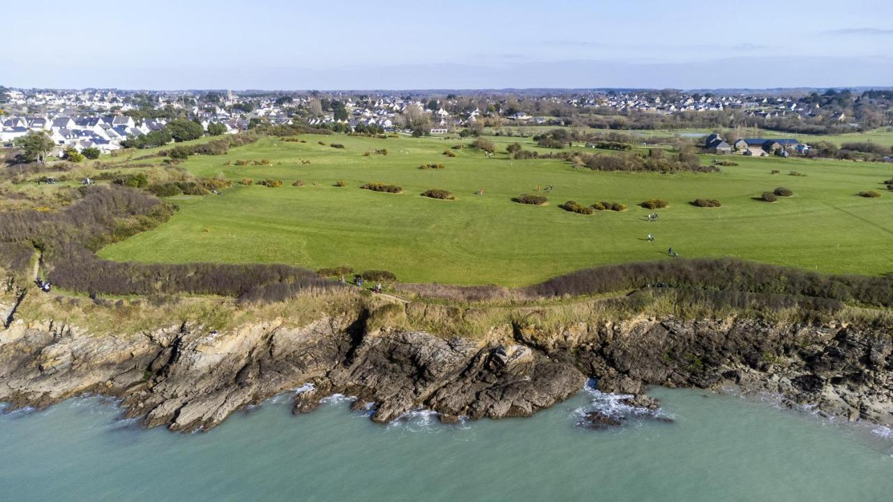La Ferme Du Golf, Gite Atypique Et Artistique Lancieux Buitenkant foto